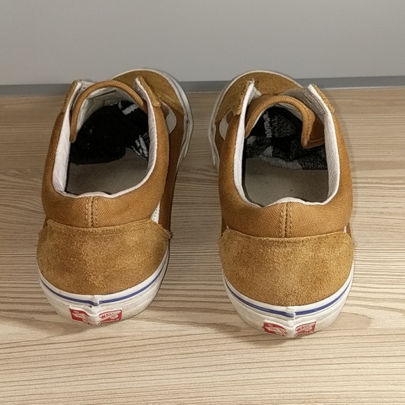 Brown Old Skool Suede Vans - Picture 3 of 3